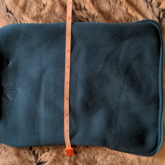 Sold🌷5 for $20🌷 SM - ADD-ON: Teal Reversable Polar Fleece Dog Coat - Picture 4 of 8